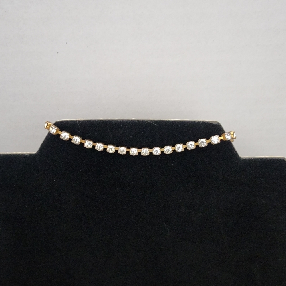 SE34 Elegant Gold Bracelet With Clear Rhinestones